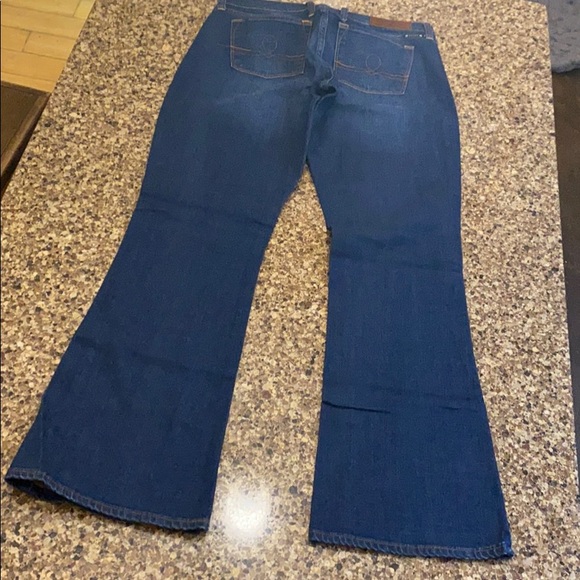 Lucky Brand Sofia Boot jeans, size 8/29 regular - Picture 8 of 11